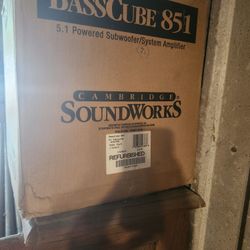 Bass Cube 851