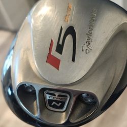 Golf Club LIKE NEW READ DESCRIPTION 