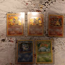 Base Set Holo Pokémon Cards