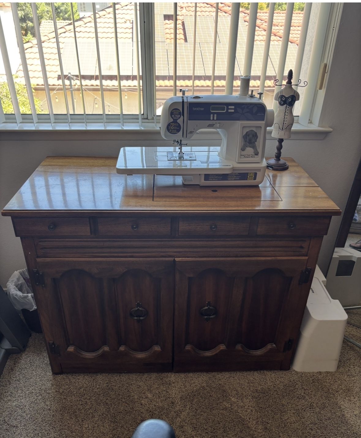Sewing Machine With Cabinet And Materials