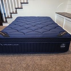 Dreamcloud Mattress