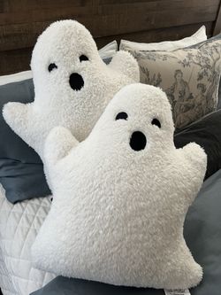 TJ Maxx Viral Ghost Pillows