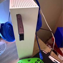 Xbox Series S Bundle 