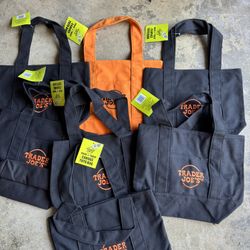 Trader Joe’s Halloween Mini Tote Bags New
