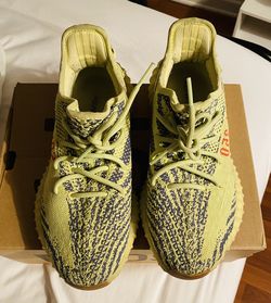 Yezzy  Boost 350, Semi Frozen Yellow , Size 8 1/2