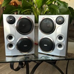 2 Speakers 