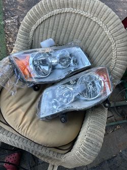 Dodge caravan headlights
