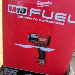 Milwaukee 1/2 Inch Mid Torque Impact Wrench Brand New Never Been Used