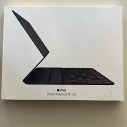 iPad Smart Keyboard Folio