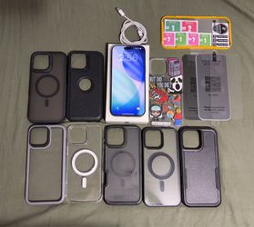 Selling my iPhone 16 Pro Max 256GB, Black Titanium , Unlocked