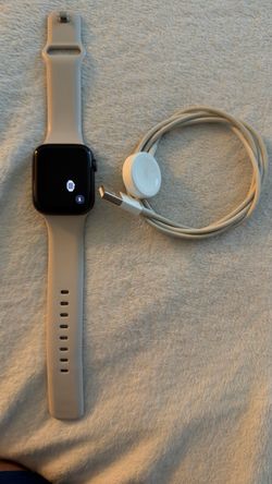 Apple Watch SE 44mm make me an offer