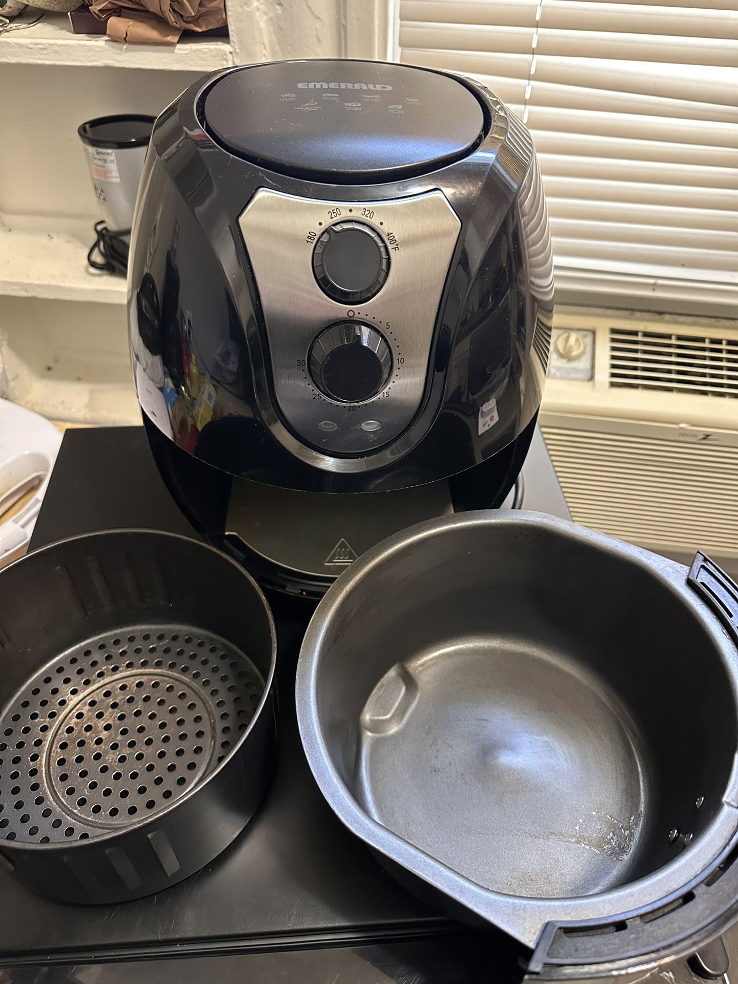 Air Fryer 4.2QT Capacity