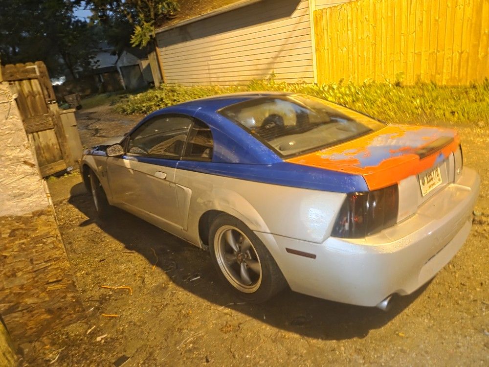 1999 Ford Mustang