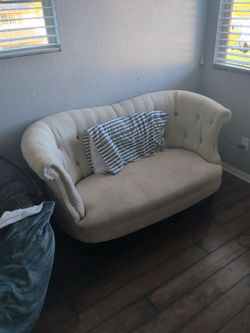 Love seat