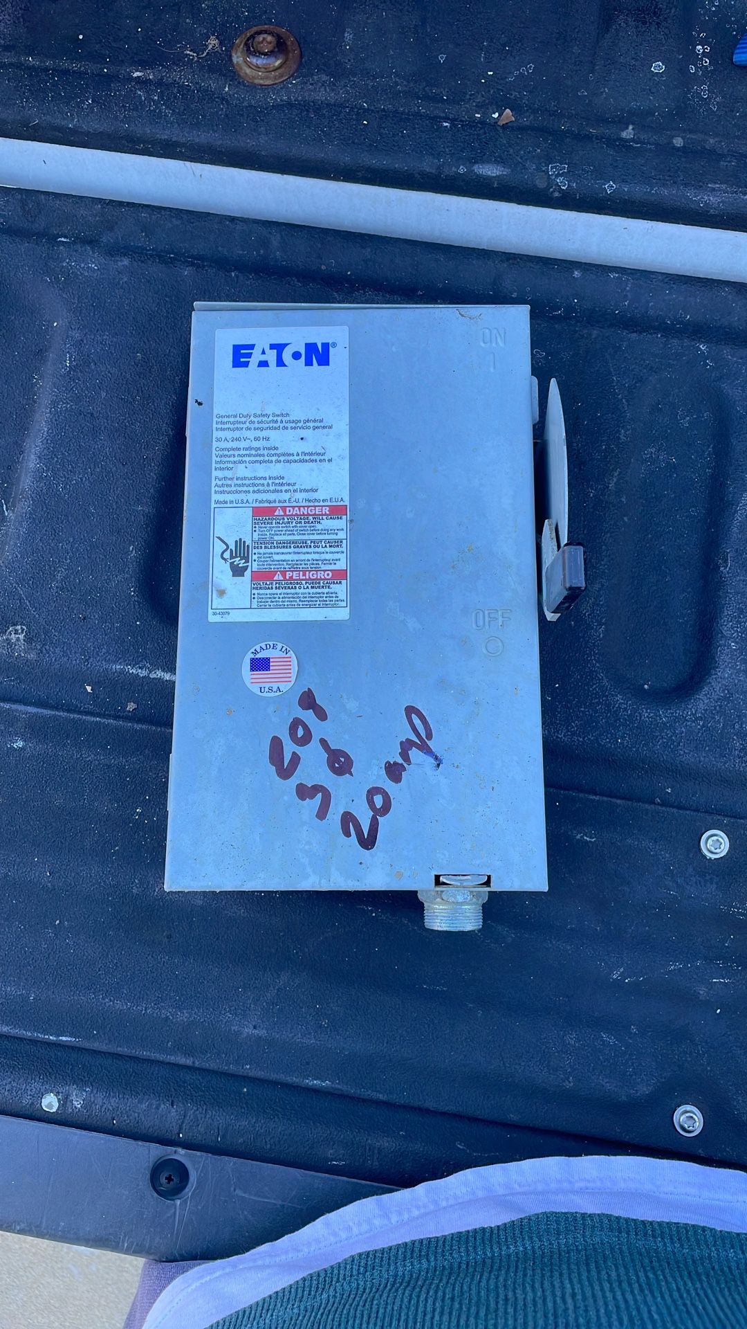 Eaton Safety Switch DG321NRB