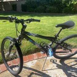 GT Stomper 7 Speed Youth Bike