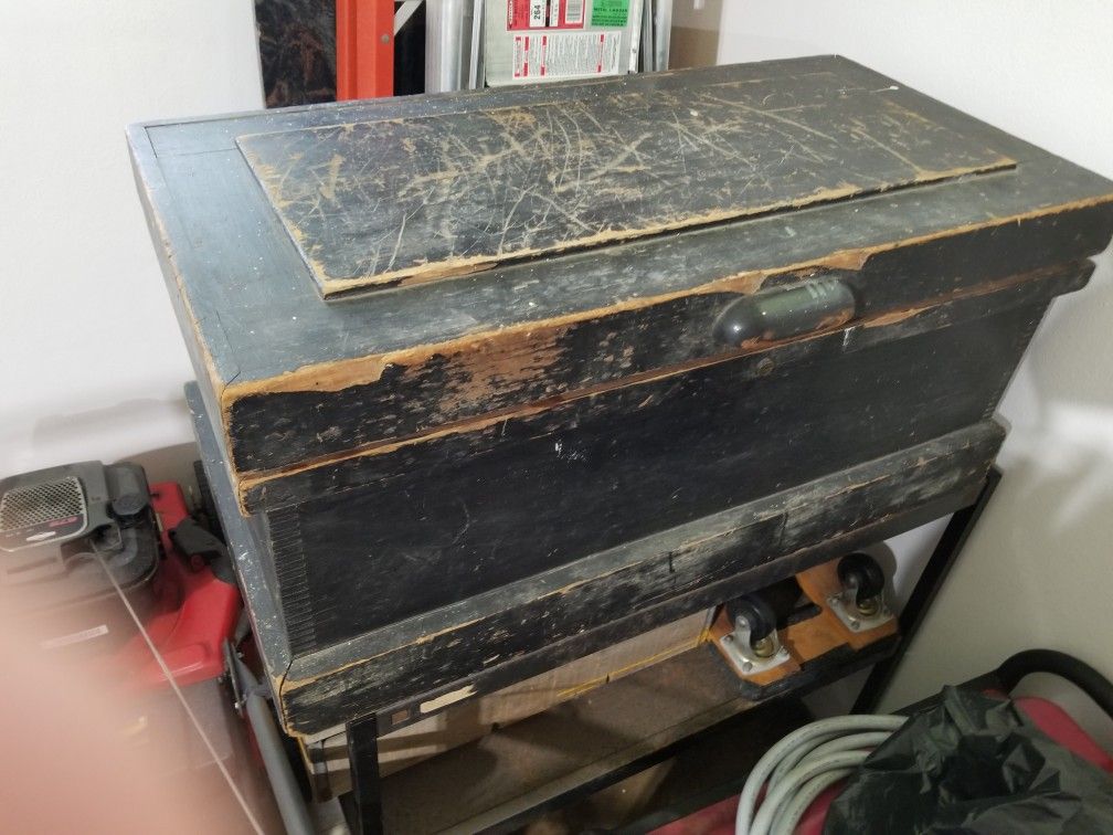 RARE Well Built Tool Chest!