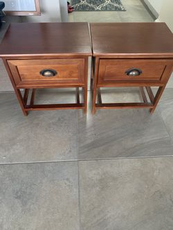 Living Room Furniture Recliner Couch Tower Shelf Lamp Small Side Tables