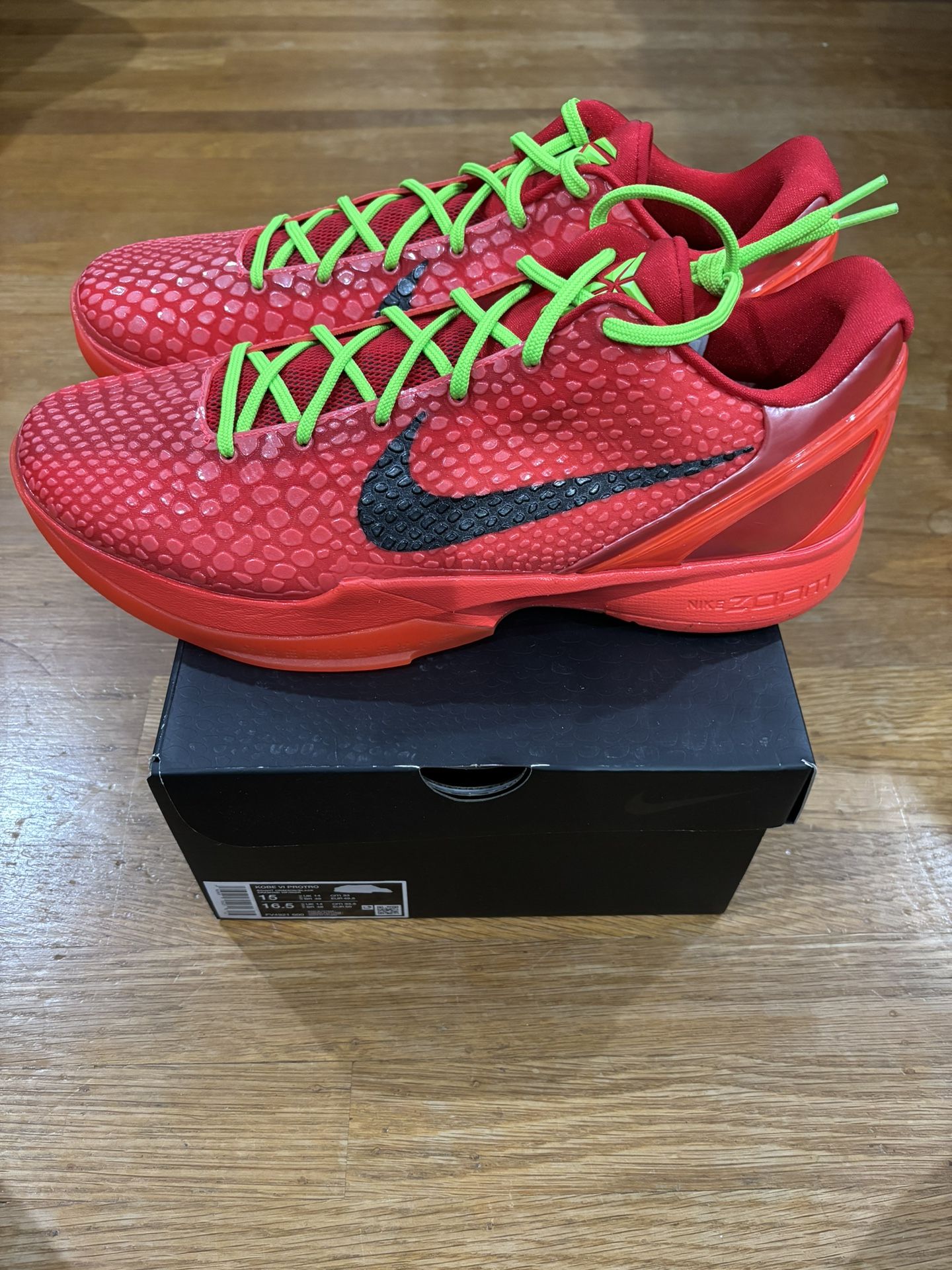 Kobe 6 Protro Reverse Grinch Sz. 15 New