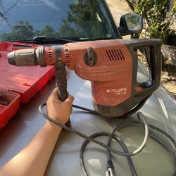 Jack Hammer Hilti With Extra Tips Offers Excepted