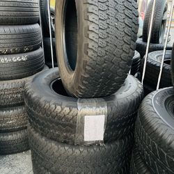 265/70/17 Goodyear Set of four tires installed and balanced , Set De 4 Llantas Instaladas Y Balanceadas 