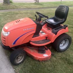 Simplicity Prestige W/New 20 Hp Kohler 50” Hydro Lawn Tractor