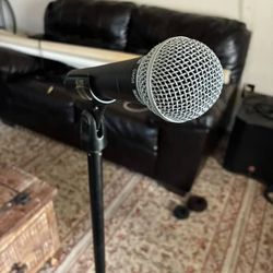 Shure SM58 Microphone Bundle 