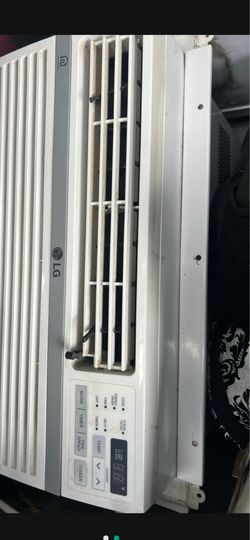window air conditioner works perfect delivery available locally