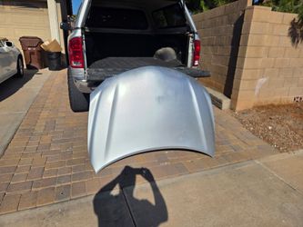 2009 totota camry hood