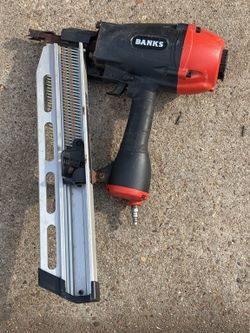 BANKS 21° Round Head Framing Nailer
