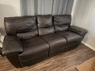 Couch set