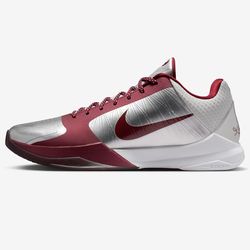 Kobe 5 Protro mens size 10.5 and 11