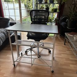 Sit to stand desk & chair