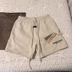 Light Oatmeal Essentials Shorts