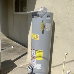 WATER HEATER MUST SALE