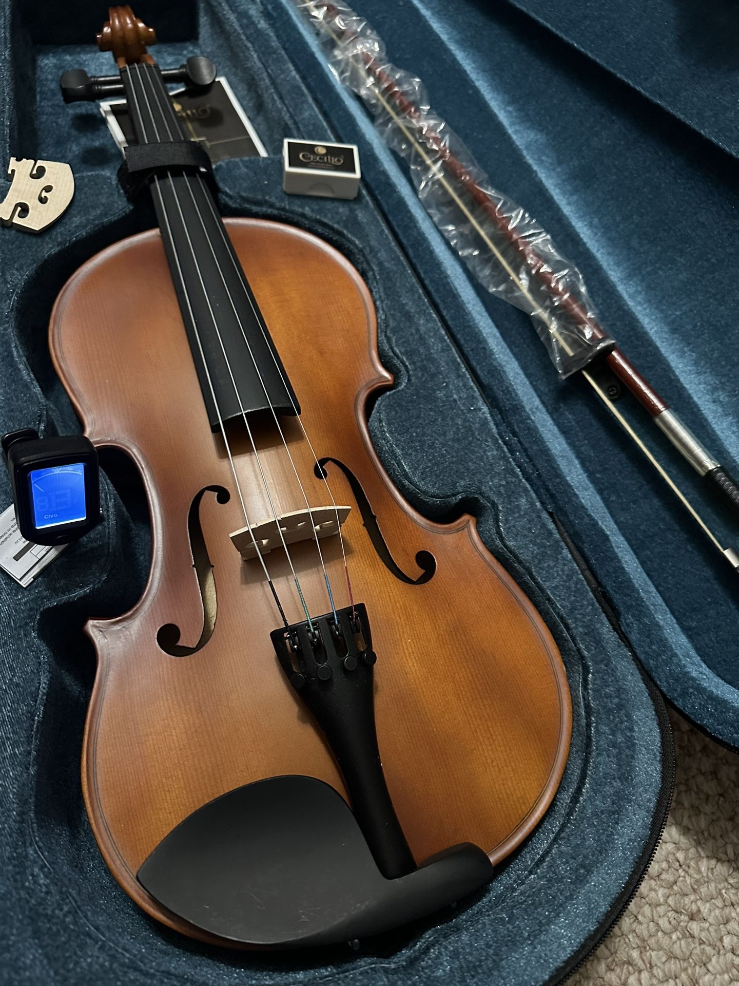 Beautiful 15 inch Viola with New Bow, Digital Tuner, Extra Strings $150 Firm