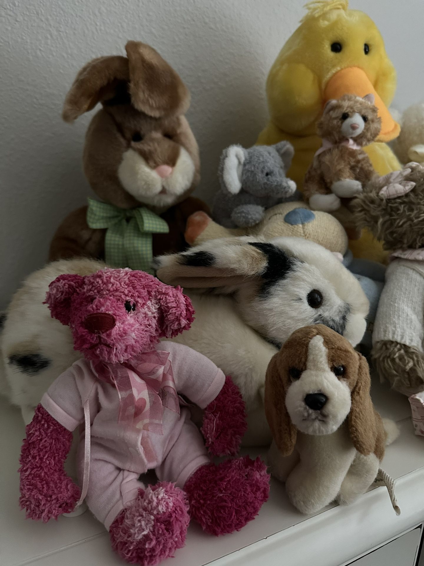 Plush Stuffed Animals Very Nice And Clean sold As A Bundle