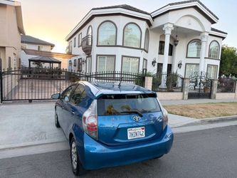 2014 Toyota Prius c
