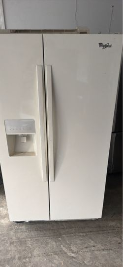Whirlpool Side-by-Side Refrigerator with Ice Dispenser