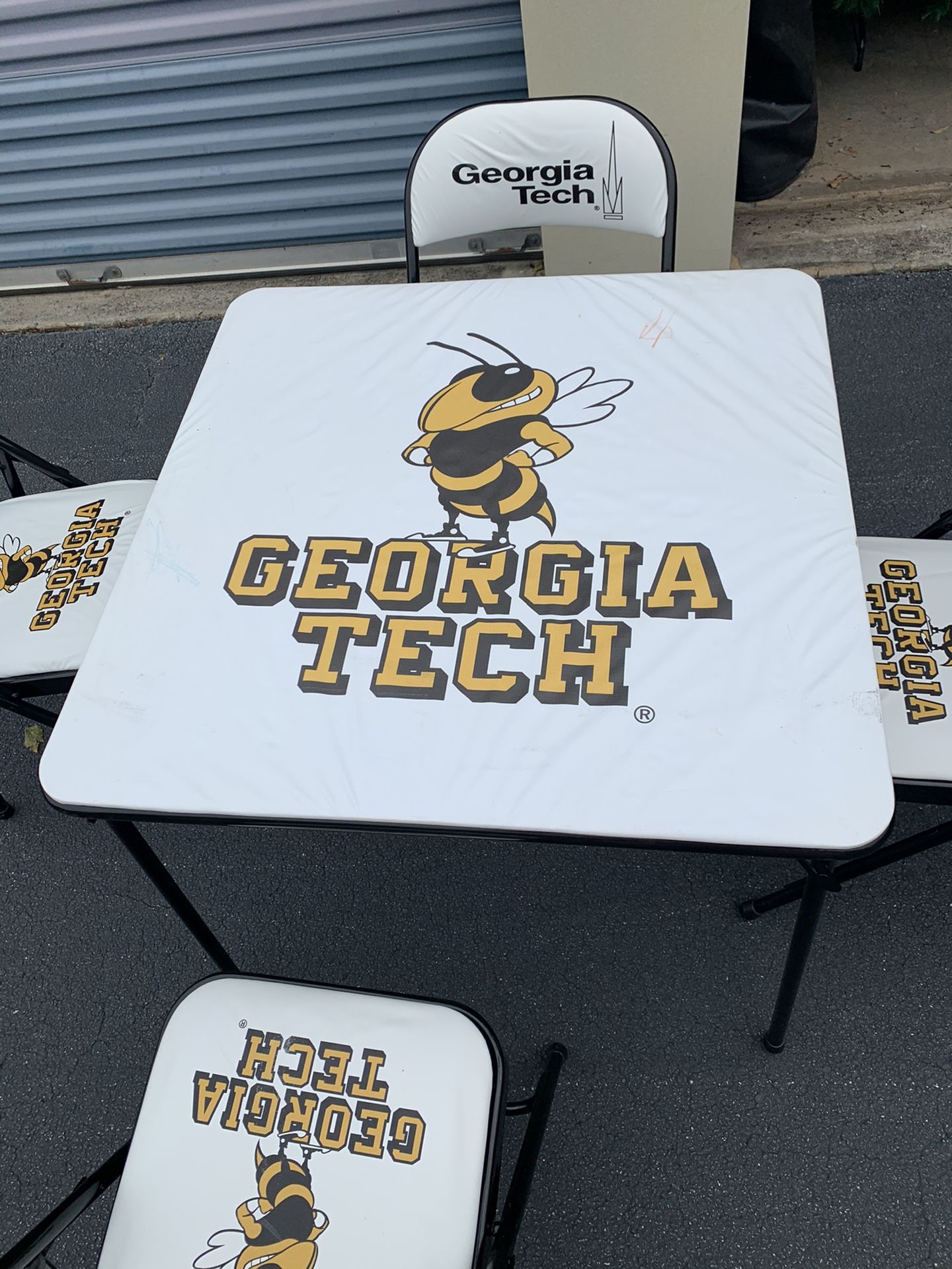 Georgia Tech folding table & 4 folding chairs