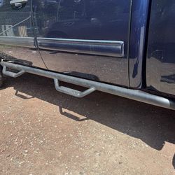 Silverado rough and country side steps