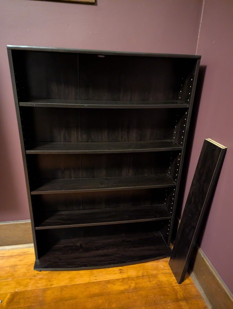 Multimedia Storage Tower
