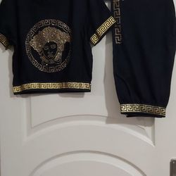 Verses 2 Peace Spandex Suite