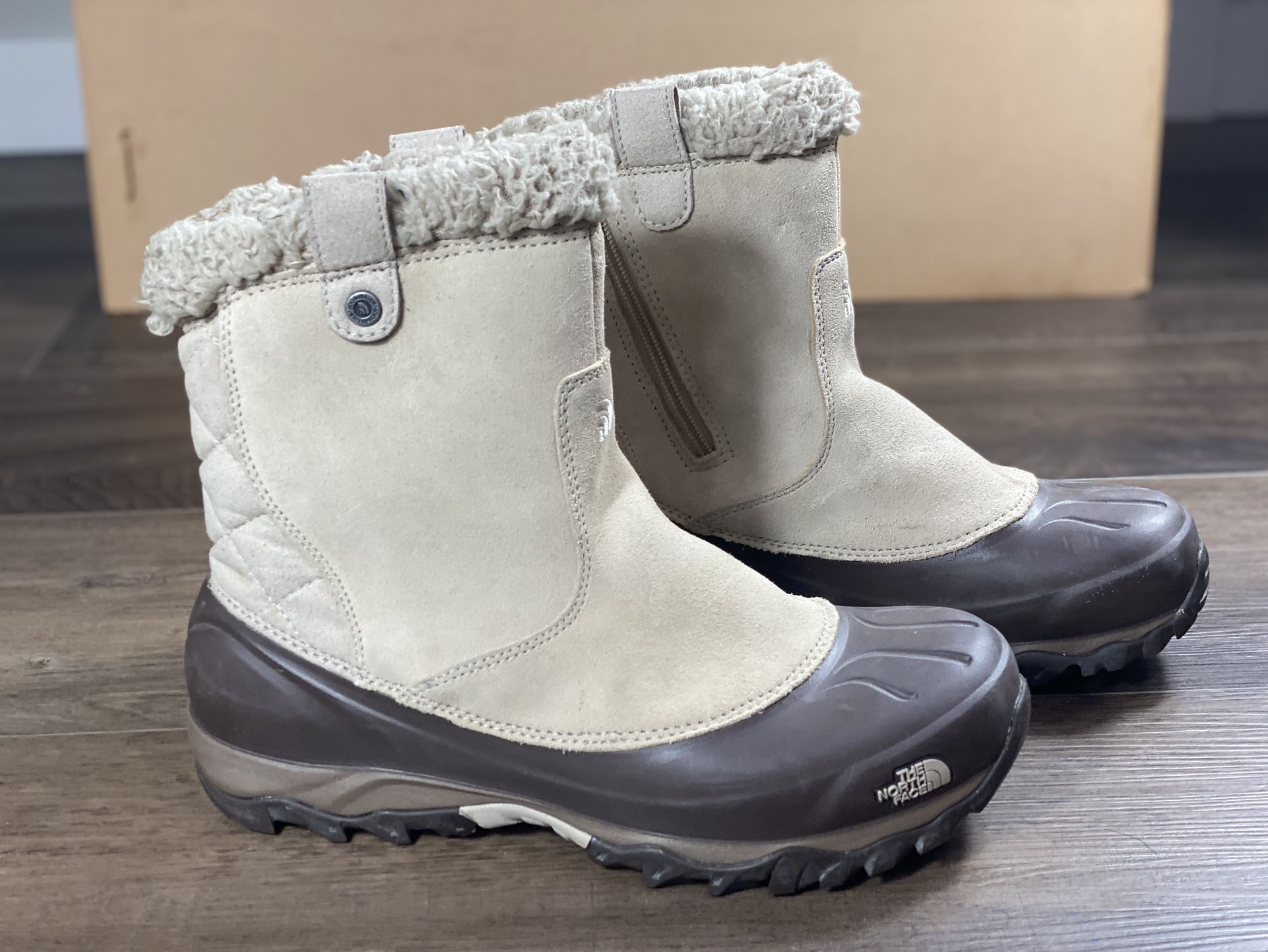 The North Face Heat Seeker Greenland Waterproof Winter Snow Boots Women’s Size 10