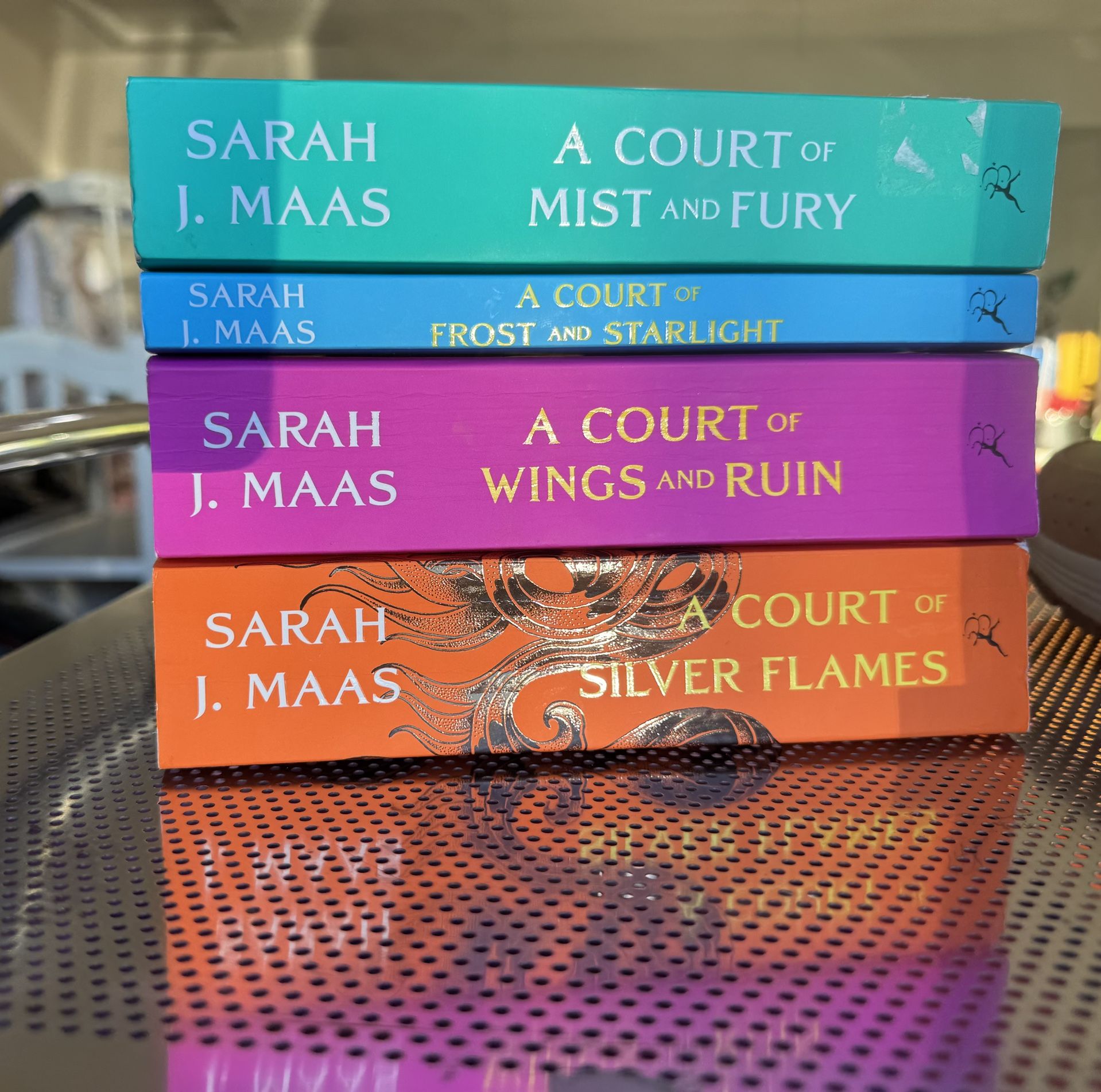 Book set of ACOTAR-A Court of Thorns & Roses