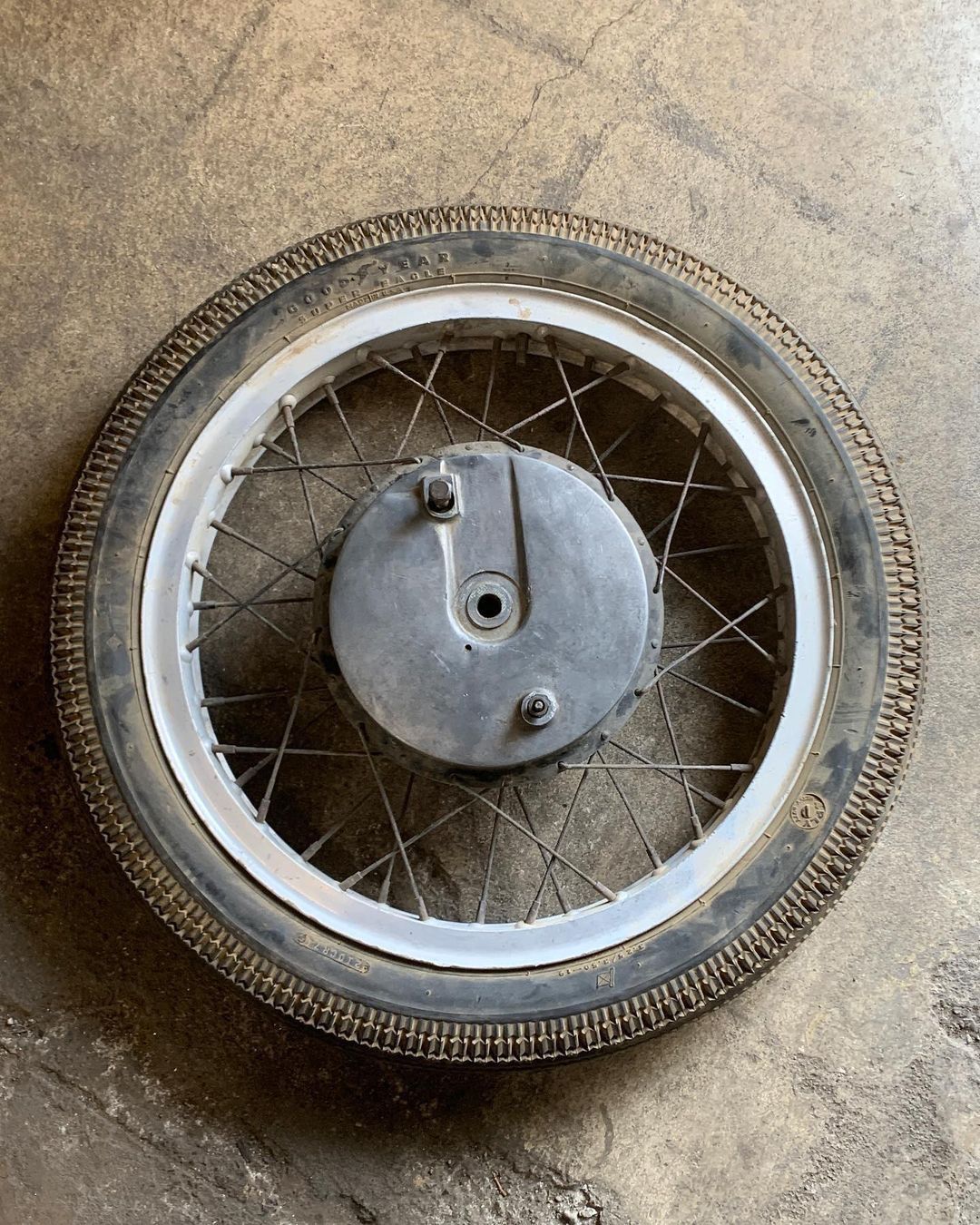 19" Aluminum K Model Wheel
