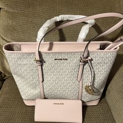 Brand New Michael Kors Large Jet set Logo tote Bag With Matching Wallet