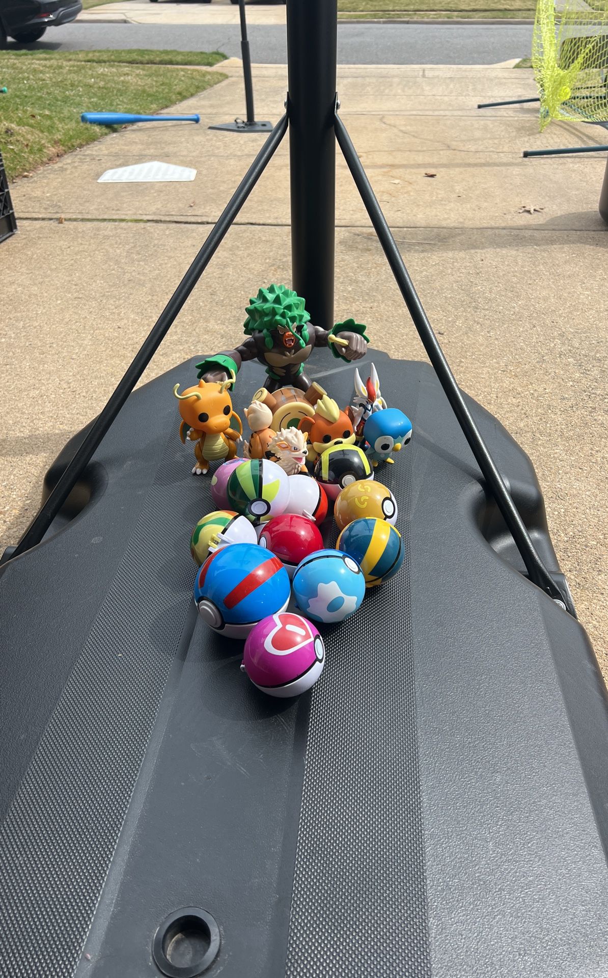 Pokemon Toys/Cards