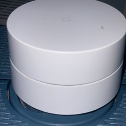 Google Nest WiFi Router AC-1304, Dual-Band Mesh Wi-Fi System, Reliable Home Network, $40 OBO 