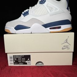 Jordan 4 Retro SB Navy